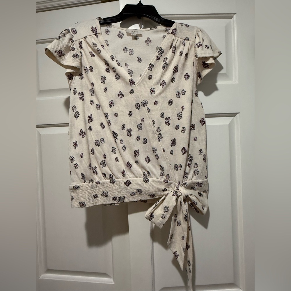LOFT Cream Wrap Tie Front Cap Sleeve Blouse